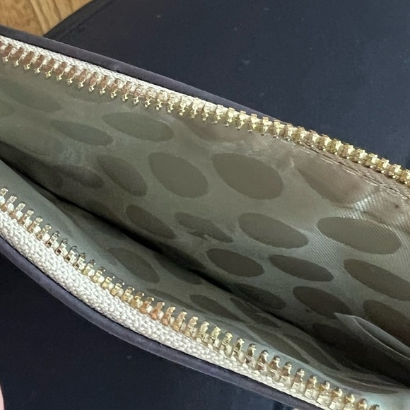 KATE SPADE NWOT Gold Shimmer Small Wristlet Cocktail Wedding Guest Party - Picture 3 of 4